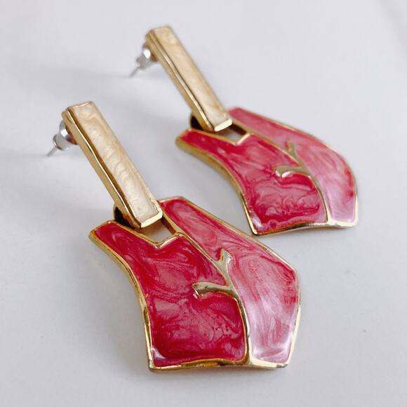 VTG 1980s Marbled Pink Enamel Geometric Statement Earrings Gold Tone Hinged - Picture 3 of 10